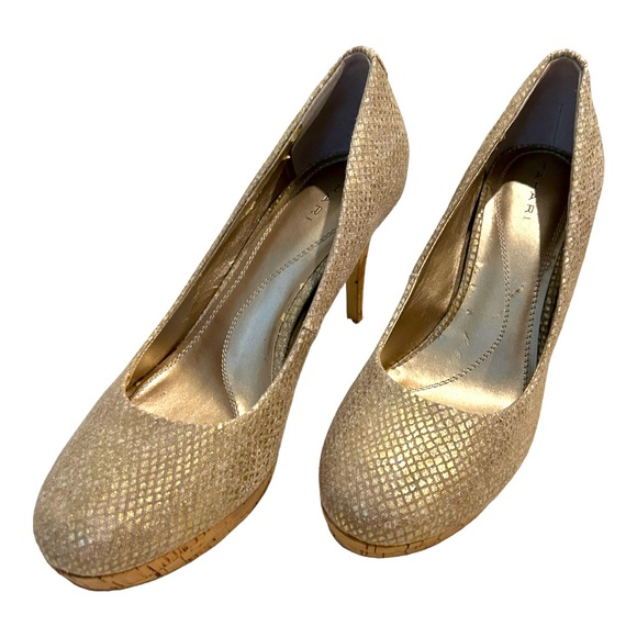 Tahari Shoes - Tahiti Gold and Cork Snake Skin 3 Inch High Heels Shoes Size 10